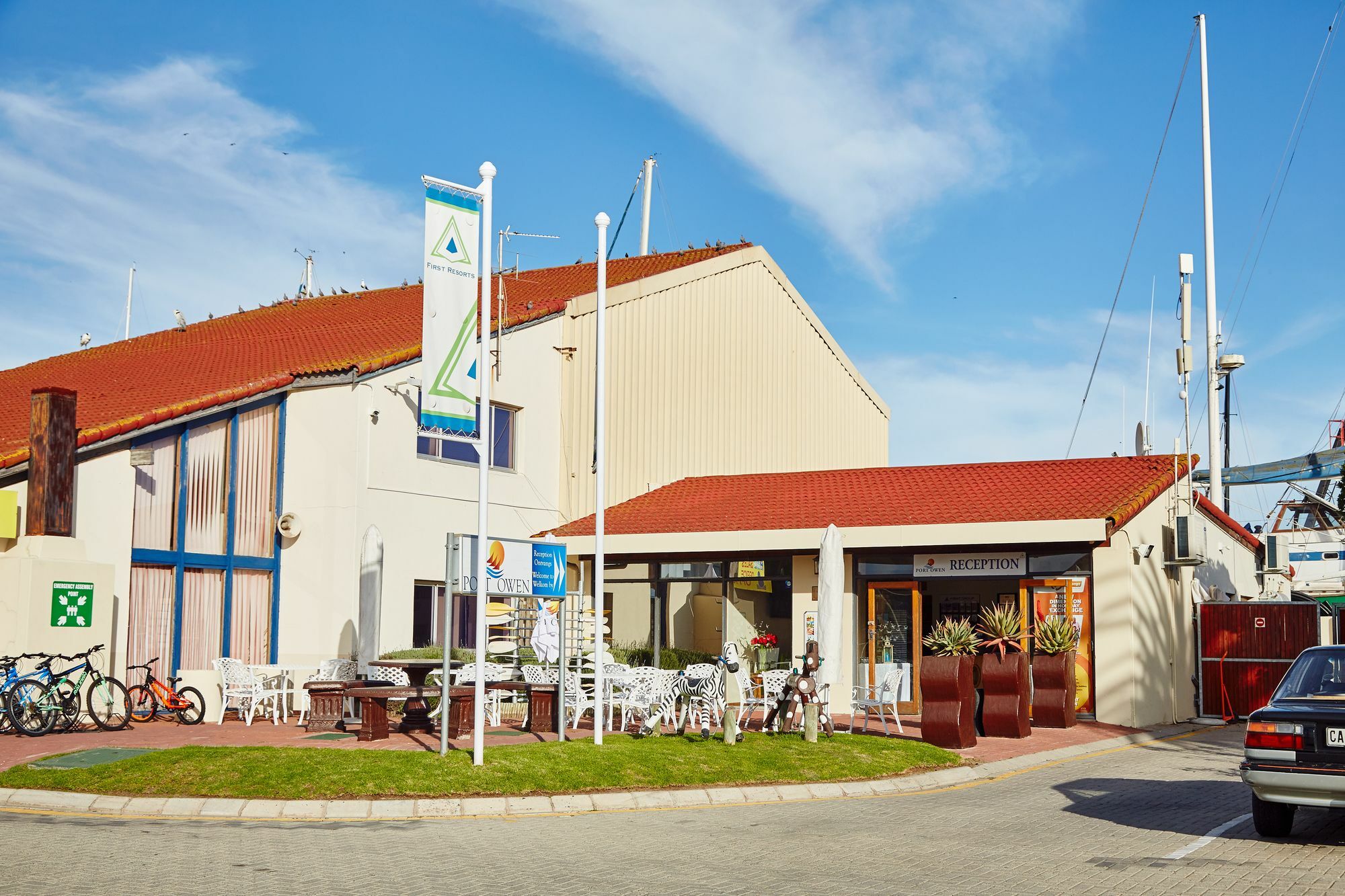 First Group Port Owen Marina Lägenhet Velddrif Exteriör bild